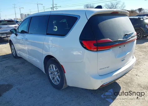 2025 Chrysler Pacifica Select from USA, damaged, VIN 2C4RC1BG7SR513463